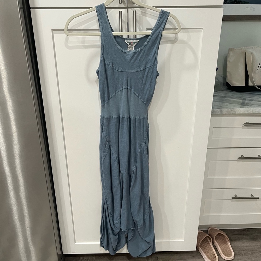 Perfect HARD TAIL linen lanai dress from hard tail. Worn 1 time
